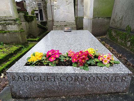Tombe de Raymond Radiguet 