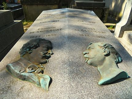 Tombe des frères Goncourt (romanciers)