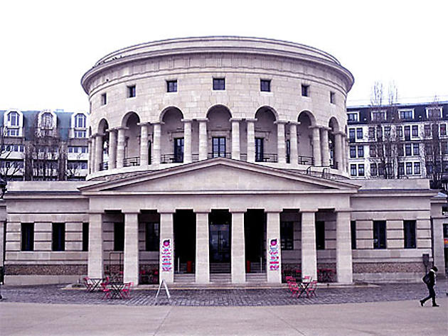 La Rotonde Place De Stalingrad Place Stalingrad 19 me la-rotonde-place-de-stalingrad-place-stalingrad-19-me