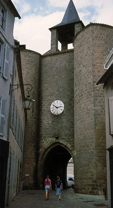 La porte de l'horloge "la porte de l'horloge" La porte de l'horloge "la porte de l'horloge"
