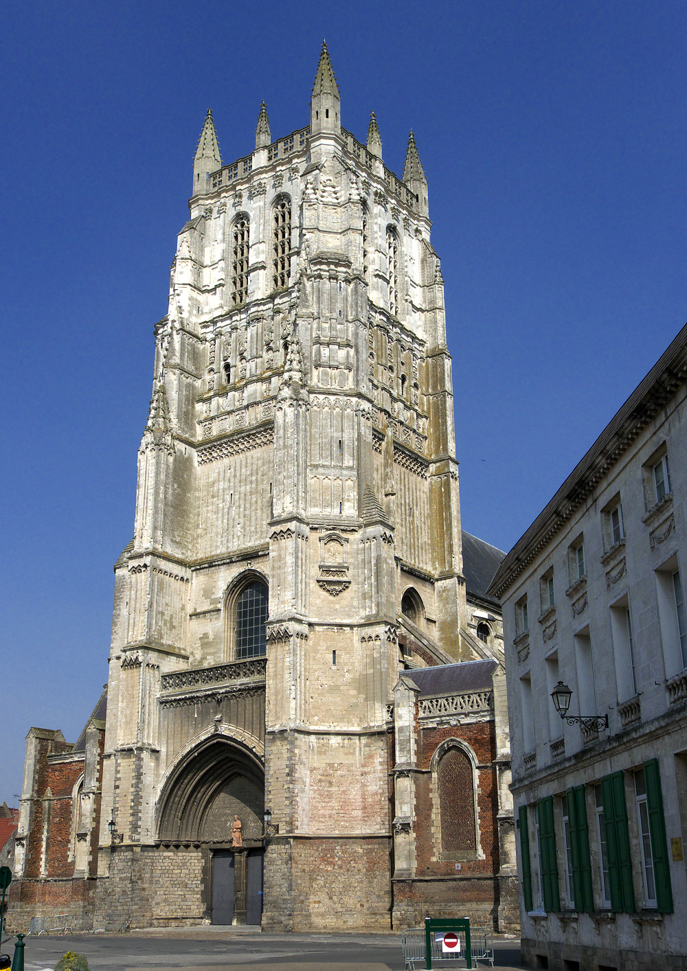 Collégiale St-Pierre, Aire-sur-la-Lys Collégiale St-Pierre, Aire-sur-la-Lys