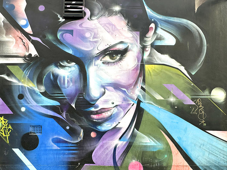 Amy Winehouse version street art