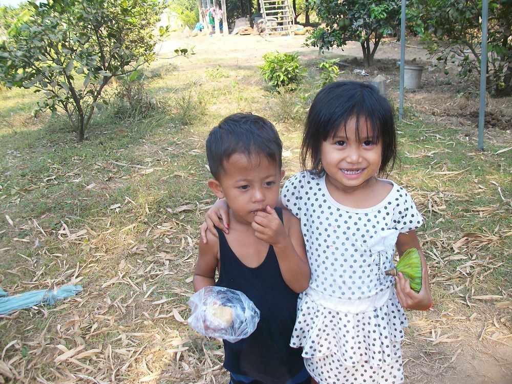 Enfants de Kaoh Trong