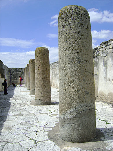 Colonnes monolithiques
