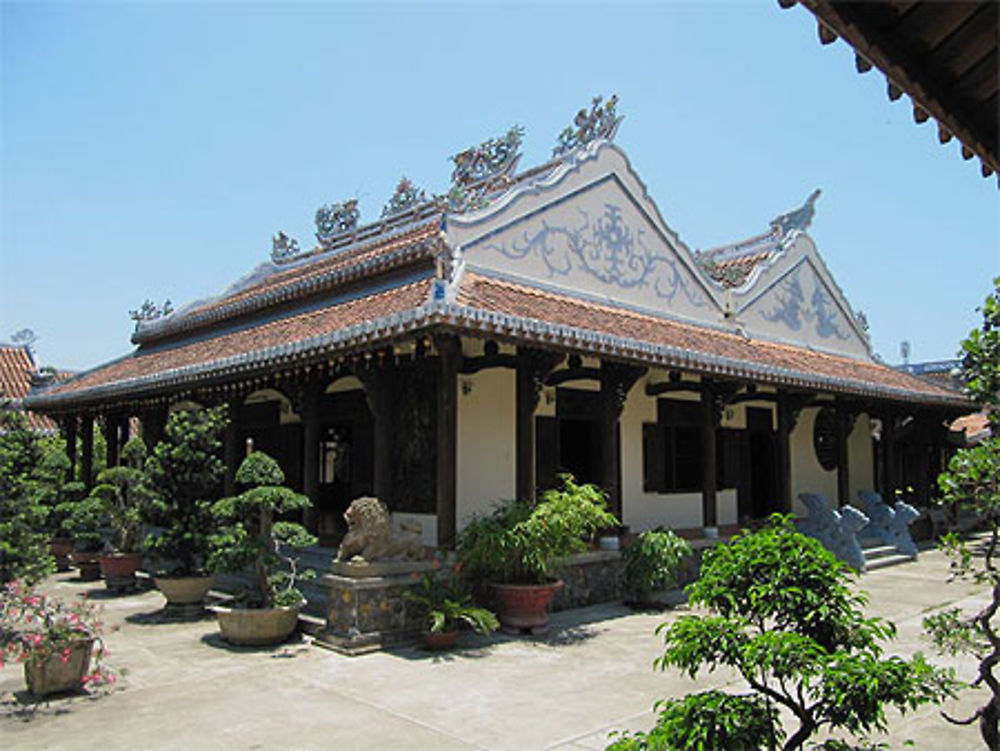 Pagode Chuc Thanh située dans le petit village de Tho Cam, 2 km du centre ville de Hoi An