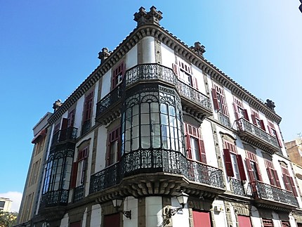 Très belle façade typique à Las Palmas