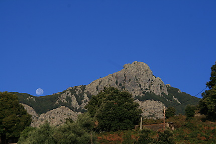 Mont San Petrone en Castagniccia