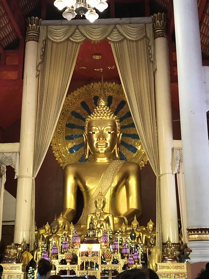 Bouddha au Wat Phra Singh