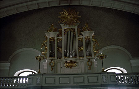 Les orgues de l'église française