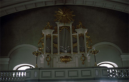 Les orgues de l'église française Les orgues de l'église française