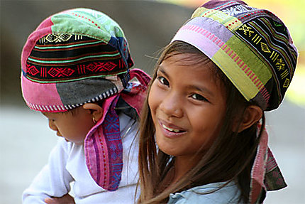 Petite fille Cham à Nha Trang