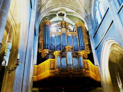 L'orgue de l'église Saint-Laurent à Paris