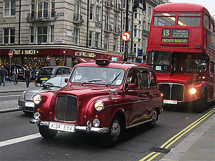 Bus Londres, Red cab and bus