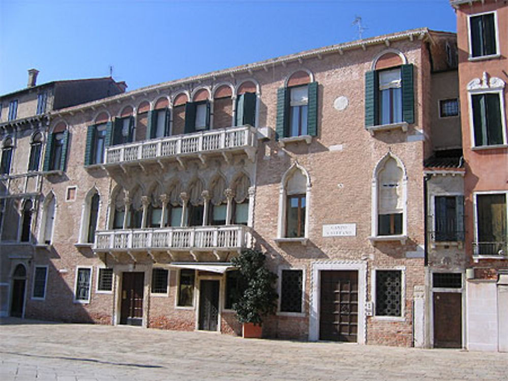 Campo Santo Stefano