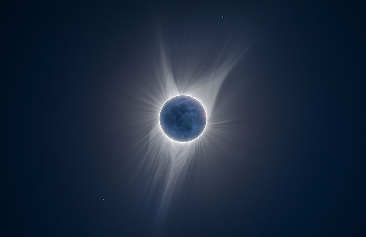 La lune durant une éclipse solaire