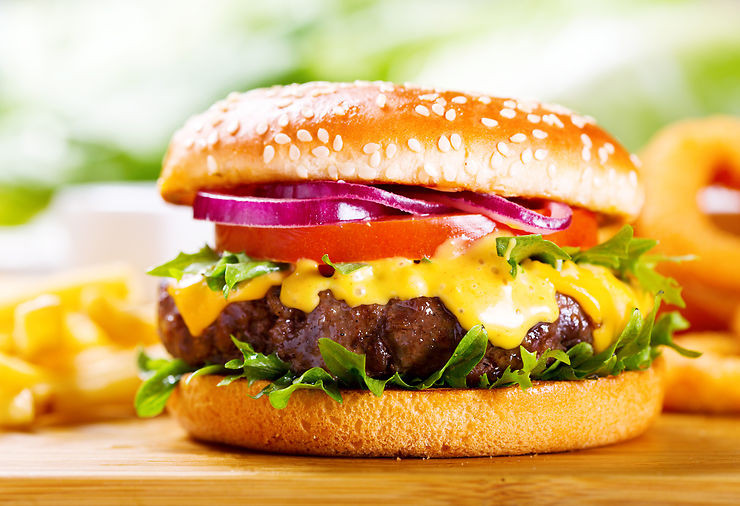 Australie - 1 812 € d'amende pour un burger non déclaré à la douane !