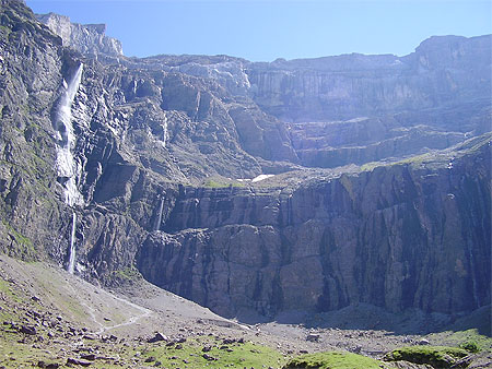 Cascade du cirque de Gavarnie Cascade du cirque de Gavarnie