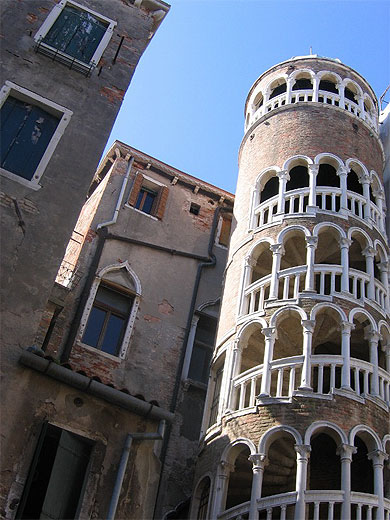Scala contarini del Bovolo Scala contarini del Bovolo