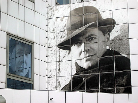 Jean Moulin Jean Moulin