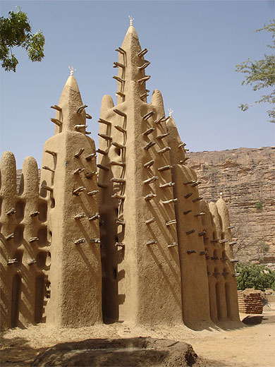 La mosquée de Kani-Kombolé La mosquée de Kani-Kombolé