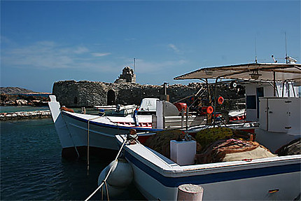 Petit port de Naoussa