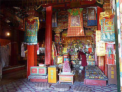 Une salle de prières au Monastère Songzanlin