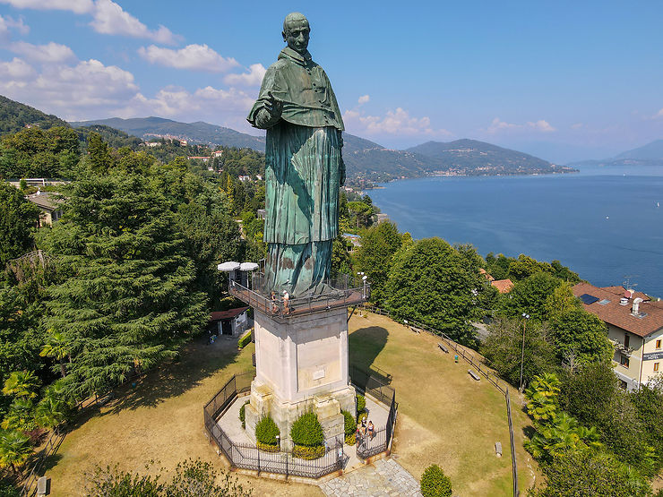 Sacro Monte di San Carlo, pour sa statue d’anthologie