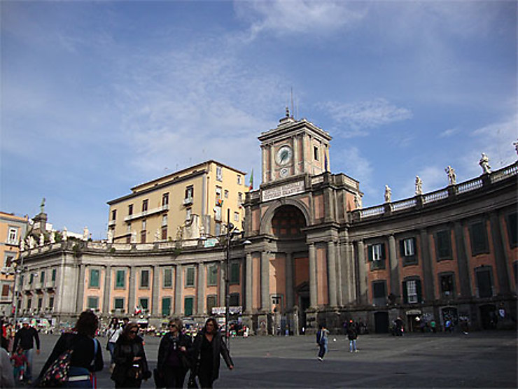Piazza Dante - Vittorio Carlucci