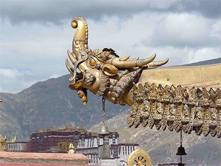 Le Potala du Monastère de Jokhang Le Potala du Monastère de Jokhang