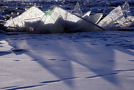 barrière de glace sur le Baïkal