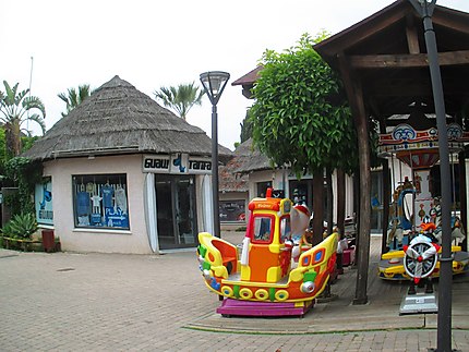 Centre commercial et touristique