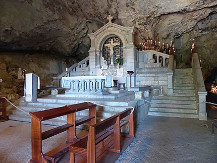 Grotte de Sainte Madeleine 