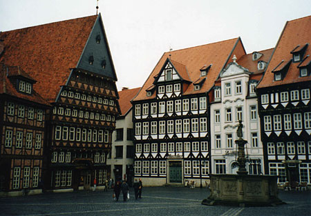 la place centrale de Hildesheim la place centrale de Hildesheim