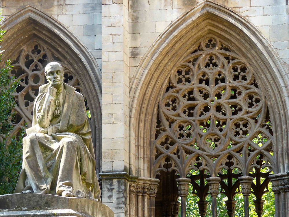 Cathédrale Sant Pere (Saint Pierre) - Cloître 