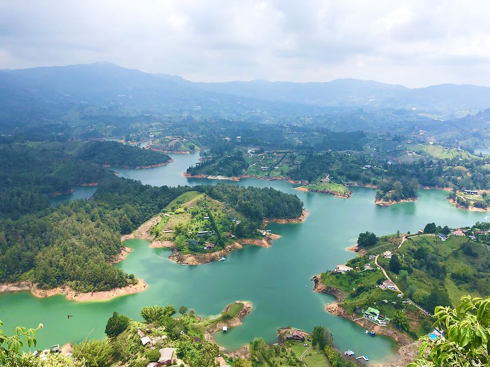 Guatapé et la Piedra del Penol