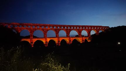 Le Pont du Gard "A la belle étoile"