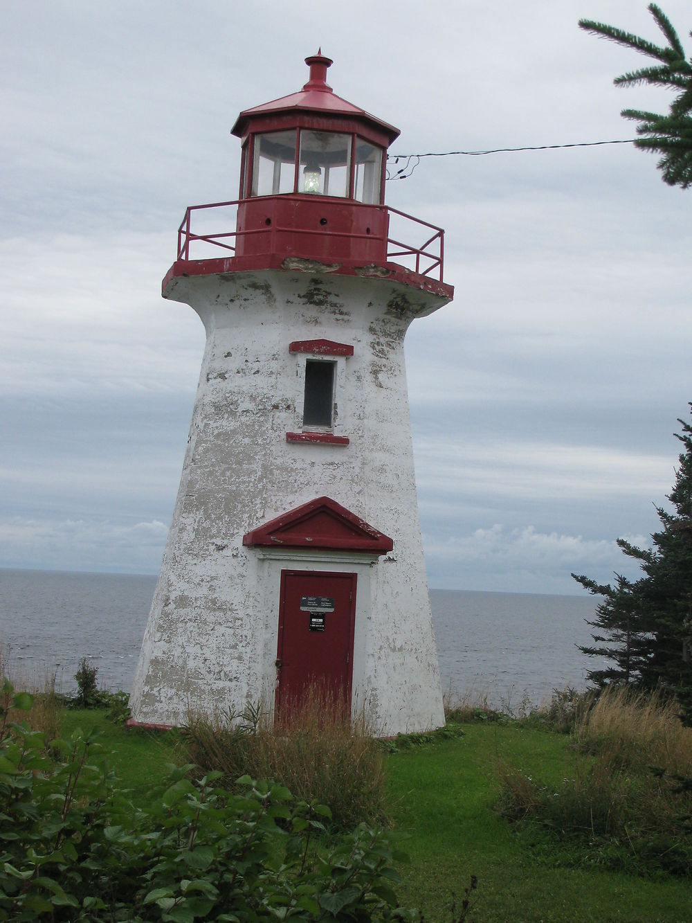 Phare de Port-Daniel-Gascons