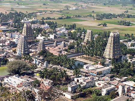 Vue sur le temple et la ville Vue sur le temple et la ville