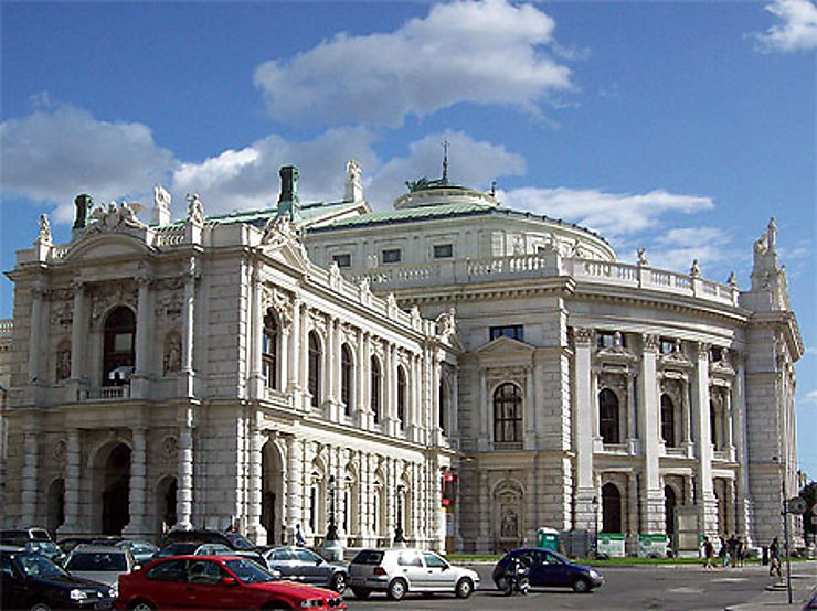 Burgtheater (théâtre national) - Gulwenn Torrebenn