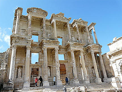 Bibliothéque de celsus Ephese