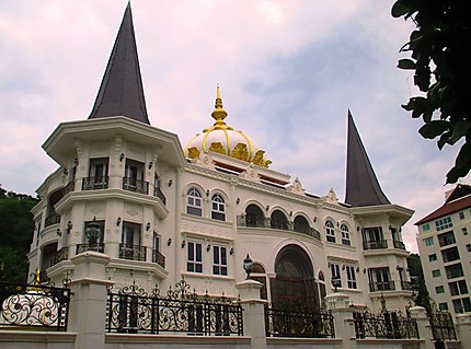 Église Orthodoxe à Pattaya
