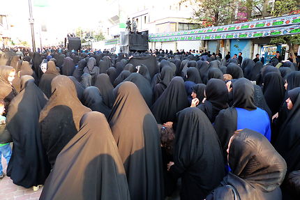 Procession durant l'Achoura des femmes