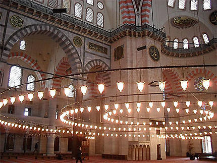 A l'intérieur de la Süleymaniye