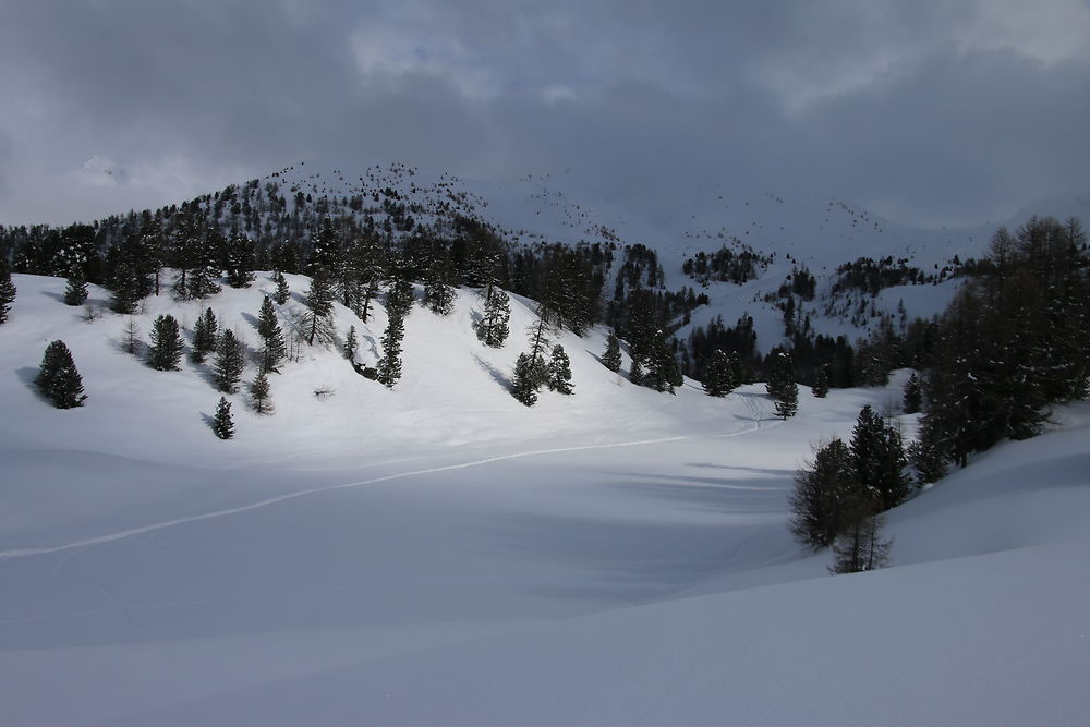 Lac du miroir sous la neige