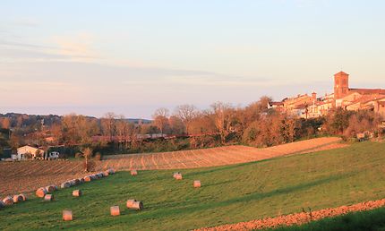 Couché de soleil sur Beaumont sur Lèze