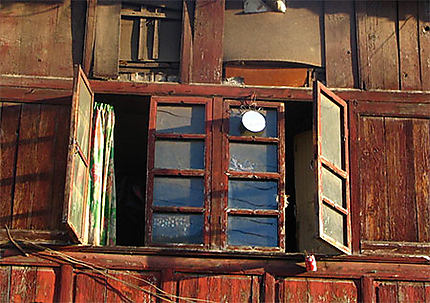 Fenêtre dans la vieille ville