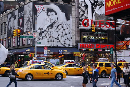 Times Square sous le regard du cow boy