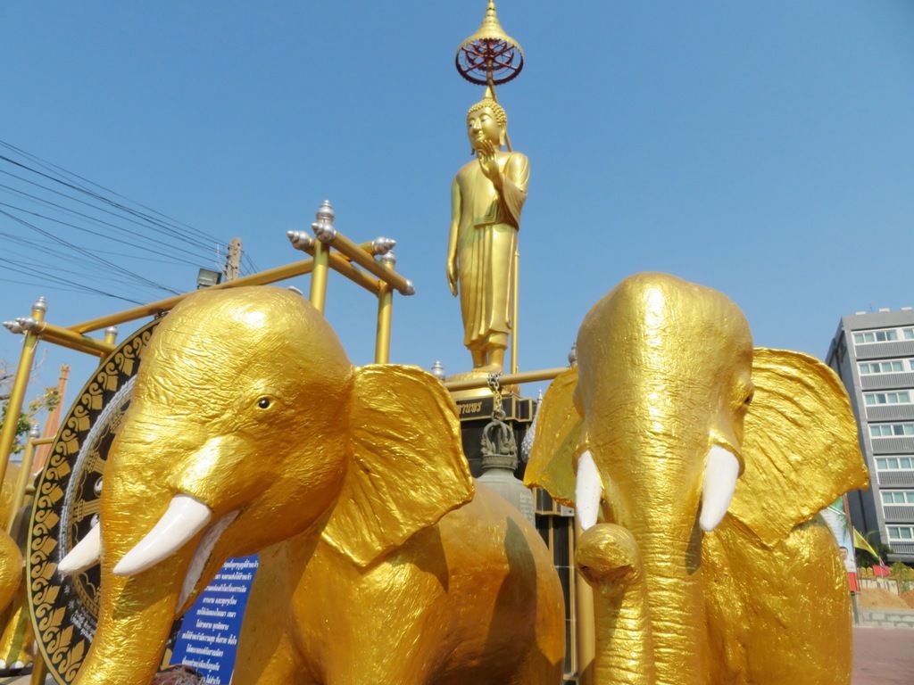 Statues d'éléphants dans le Bouddhisme