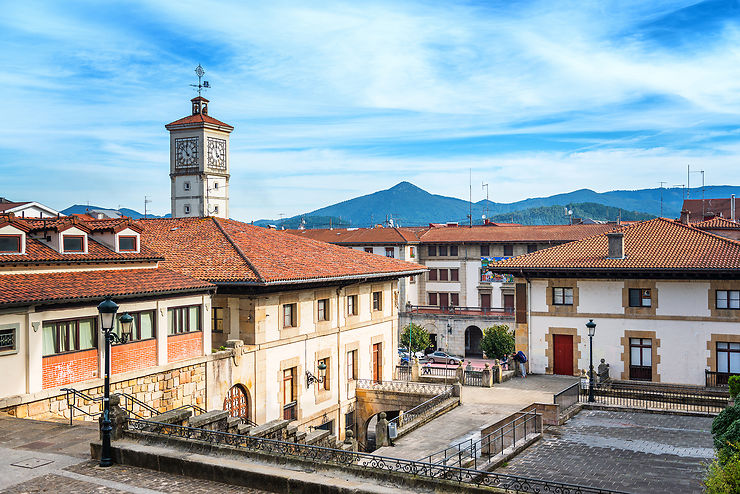 S’immerger dans l’histoire basque à Guernica-Lumo