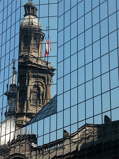 Reflet de la cathédrale de Santiago Reflet de la cathédrale de Santiago